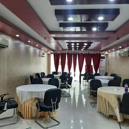 Hotel Platinum Plaza Rohtak Dış mekan fotoğraf
