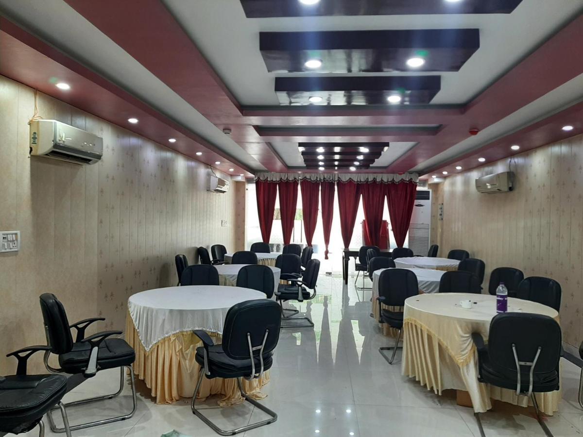 Hotel Platinum Plaza Rohtak Dış mekan fotoğraf