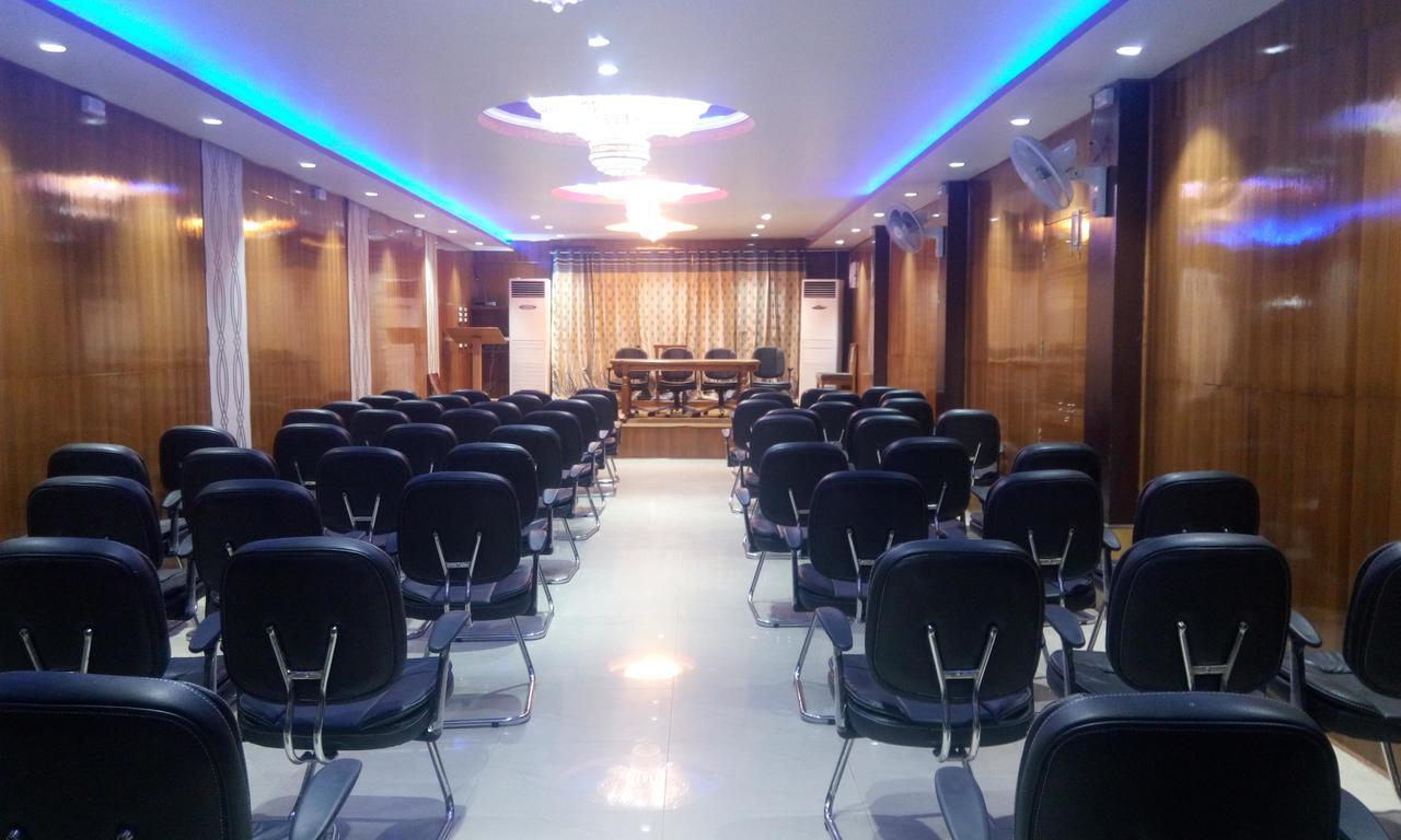 Hotel Platinum Plaza Rohtak Dış mekan fotoğraf