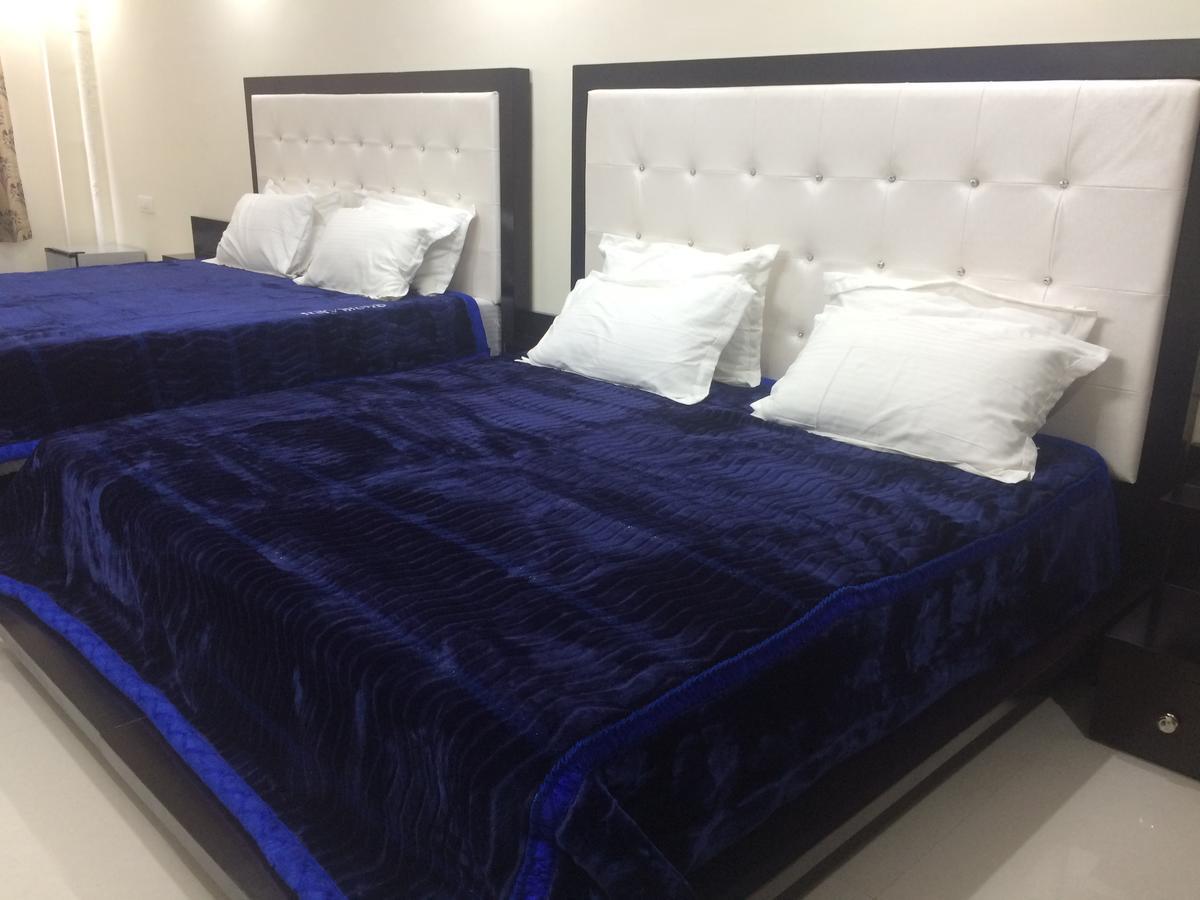 Hotel Platinum Plaza Rohtak Dış mekan fotoğraf