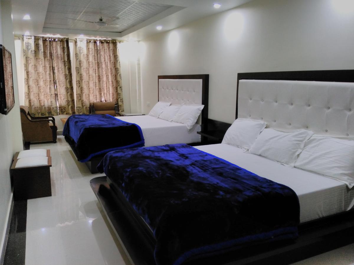 Hotel Platinum Plaza Rohtak Dış mekan fotoğraf