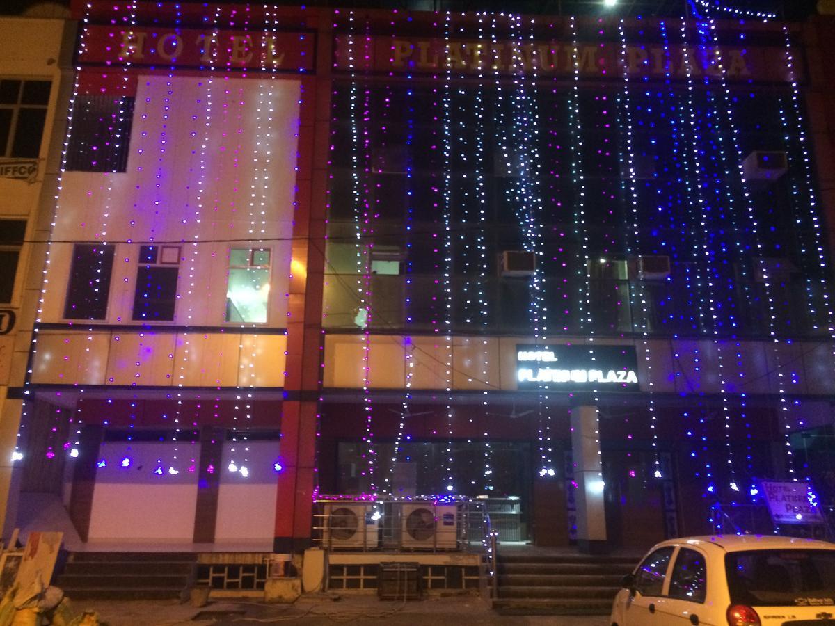 Hotel Platinum Plaza Rohtak Dış mekan fotoğraf