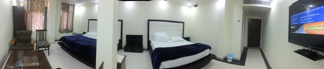 Hotel Platinum Plaza Rohtak Dış mekan fotoğraf