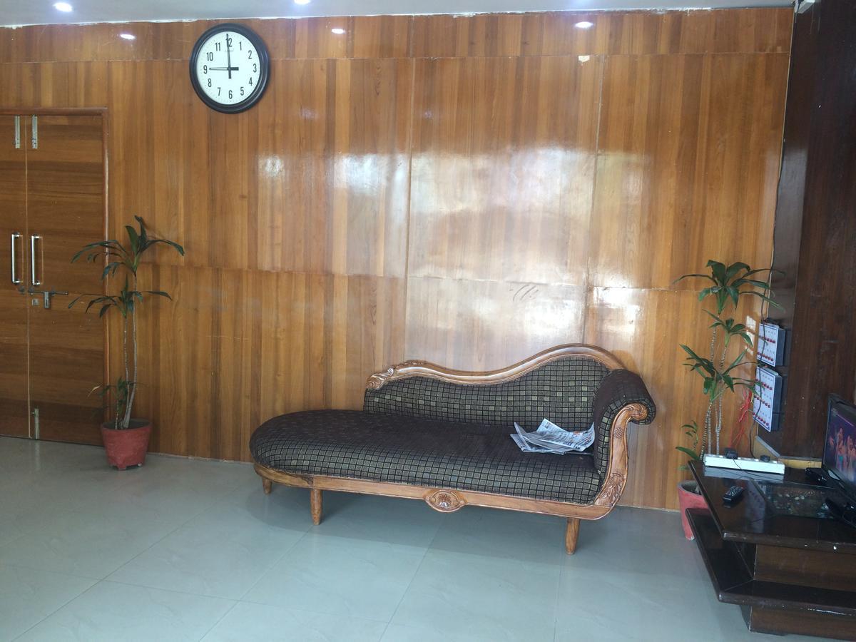 Hotel Platinum Plaza Rohtak Dış mekan fotoğraf