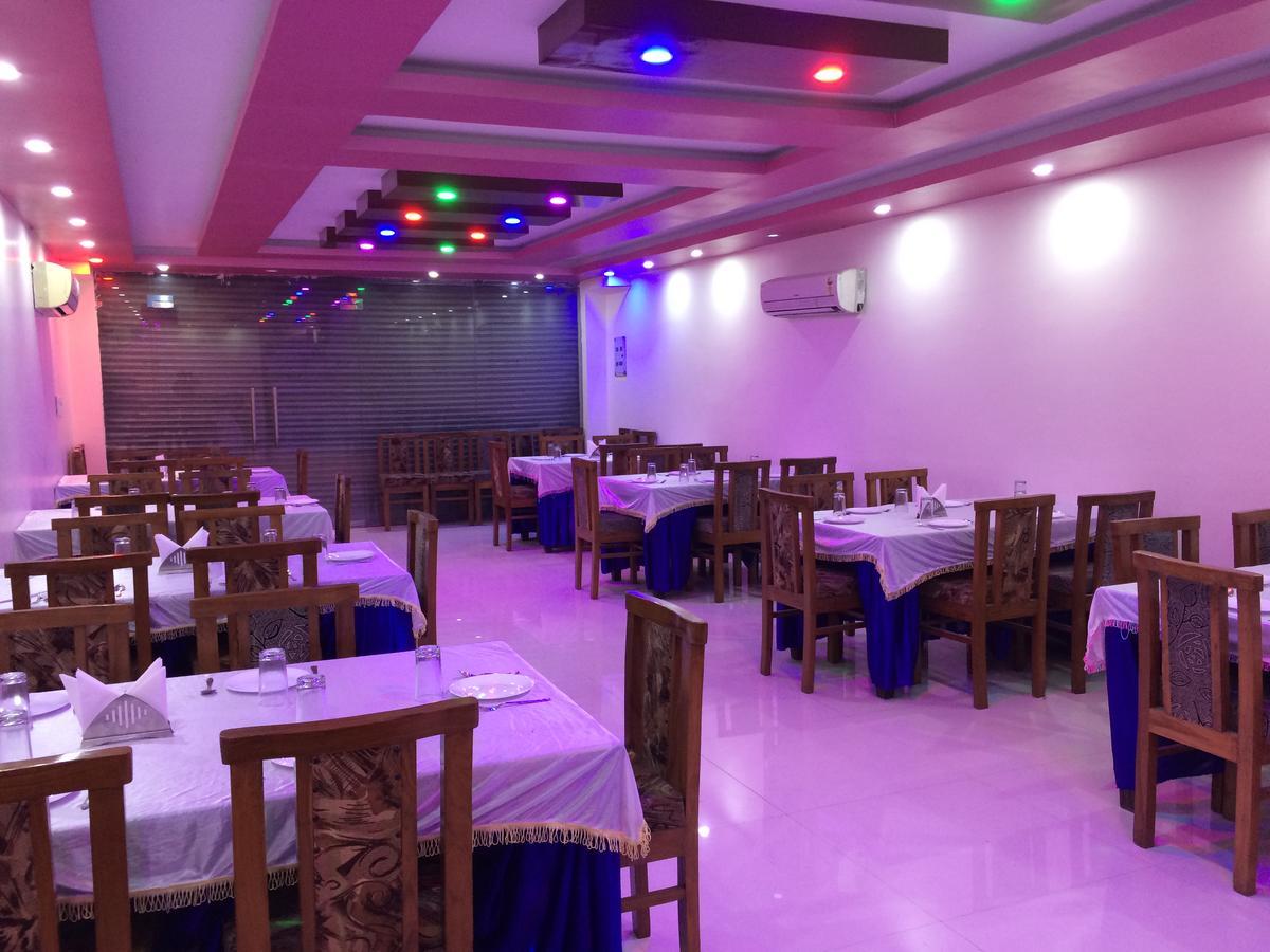 Hotel Platinum Plaza Rohtak Dış mekan fotoğraf